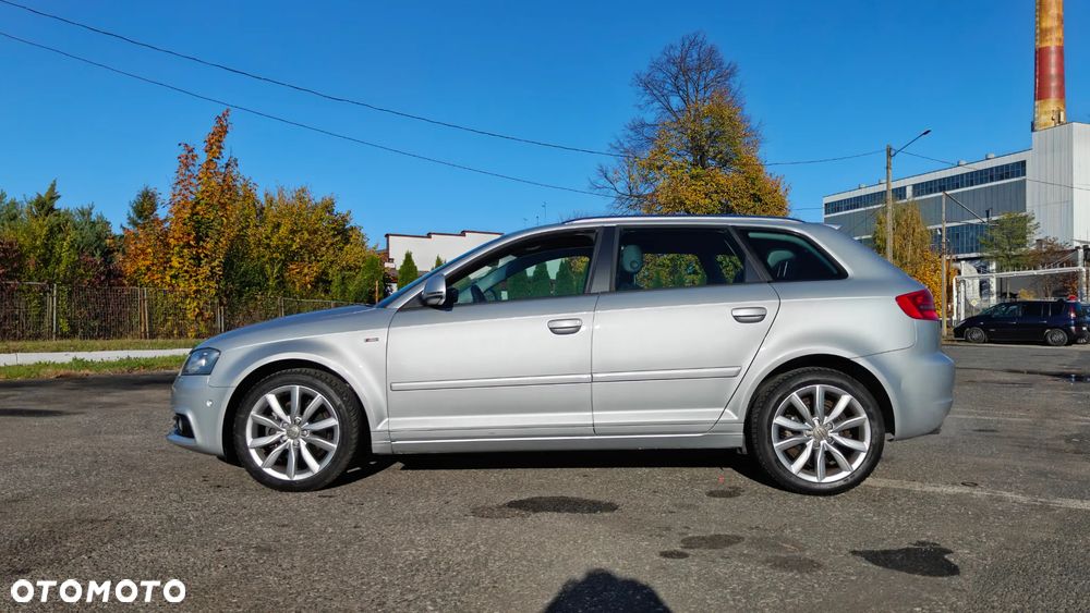 Audi A3 Sportback - 17