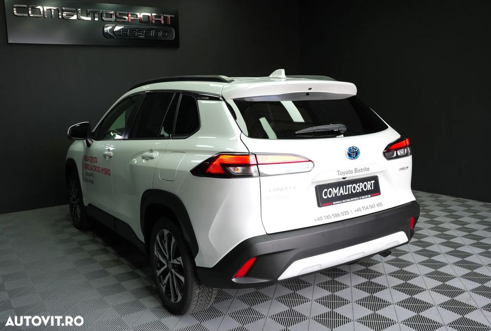 Toyota Corolla Cross - 4