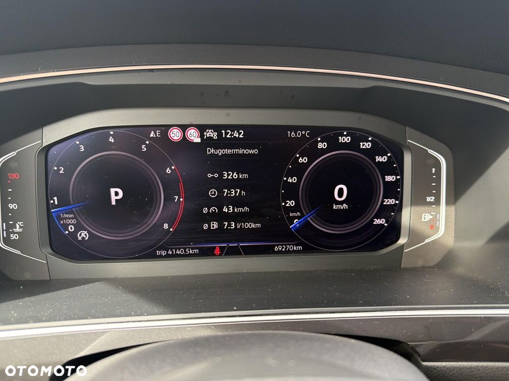 Volkswagen Tiguan Allspace - 14