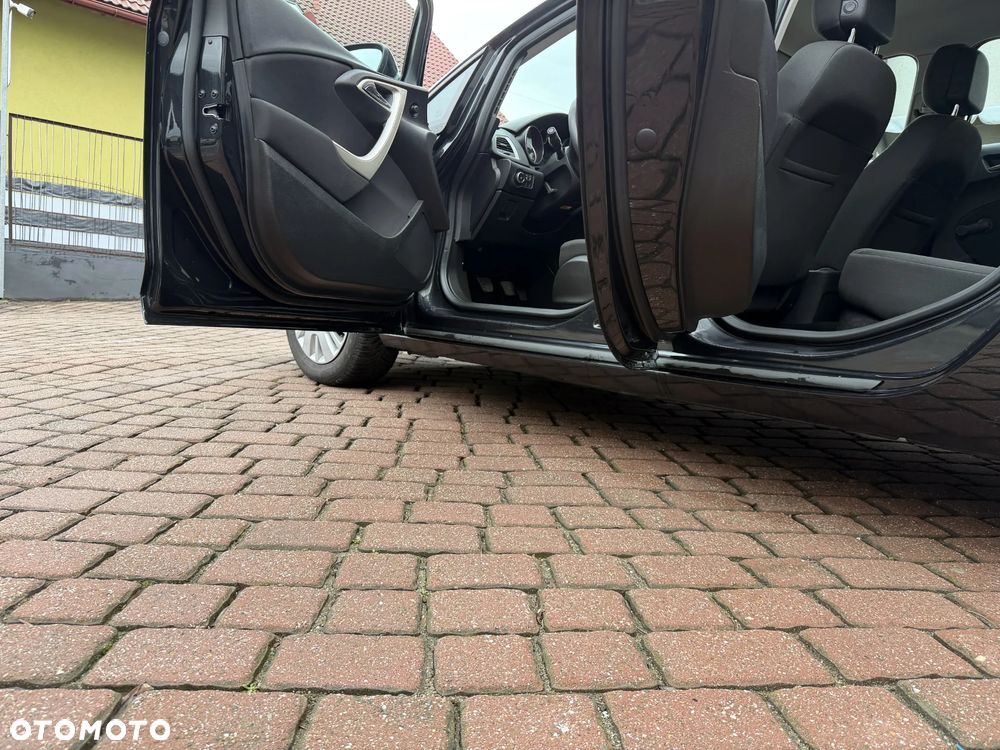 Opel Astra 1.4 Selection - 10