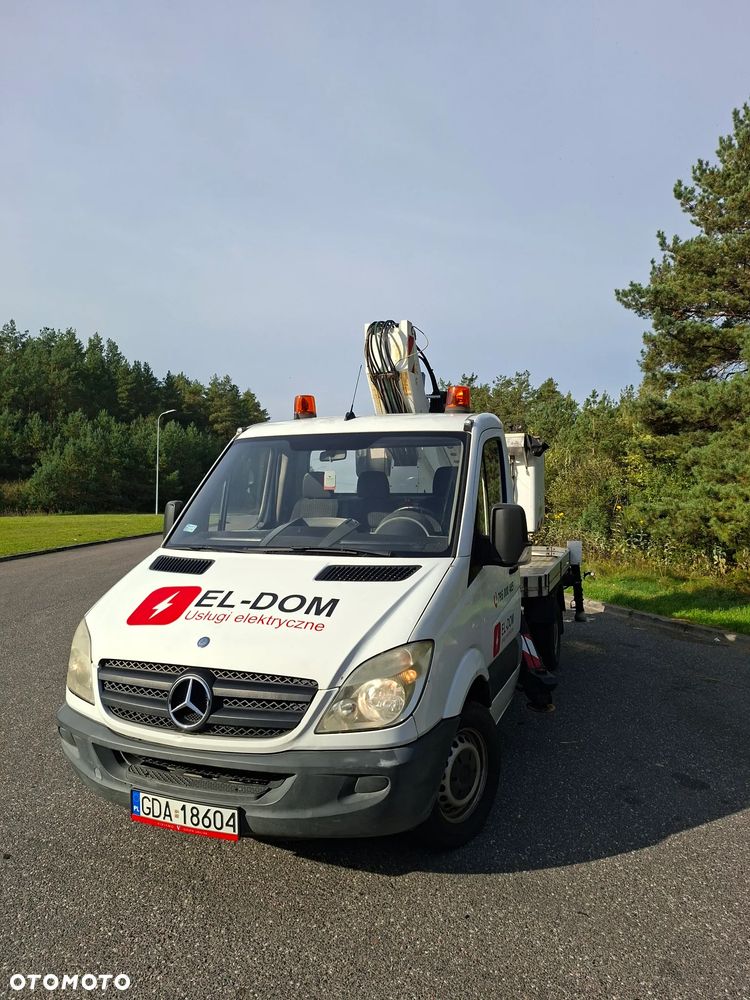 Mercedes-Benz Sprinter - 3