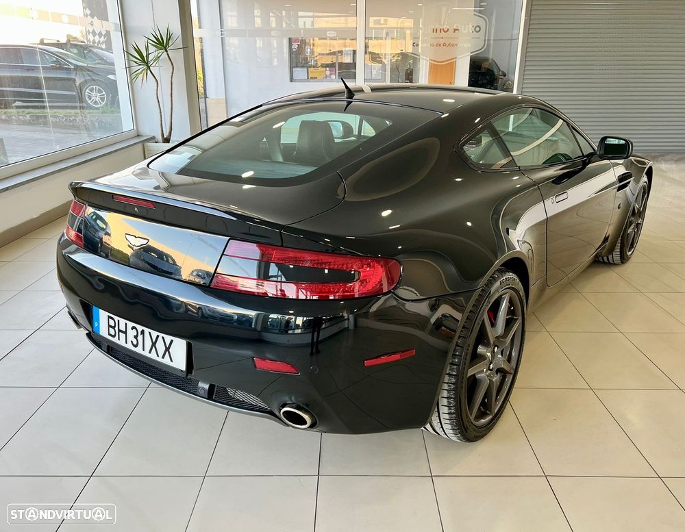 Aston Martin Vantage Coupe V8 Sportshift - 2