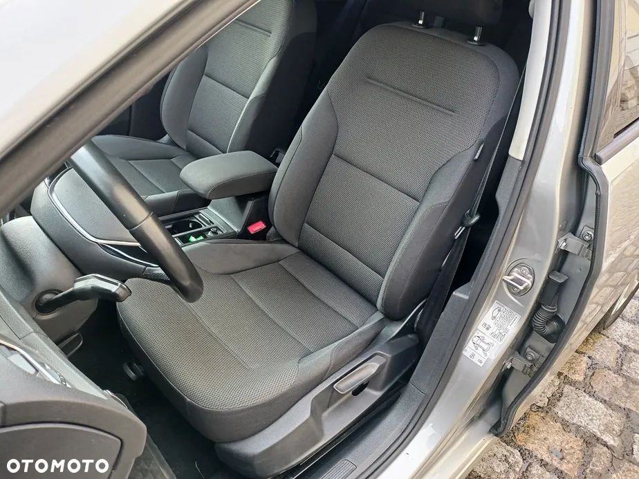 Volkswagen Golf 1.4 TSI Sound - 11