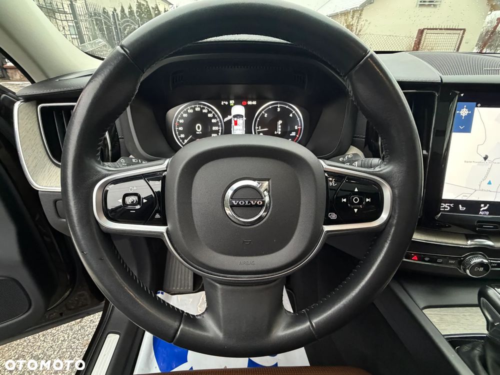 Volvo XC 60 D4 SCR Inscription - 24