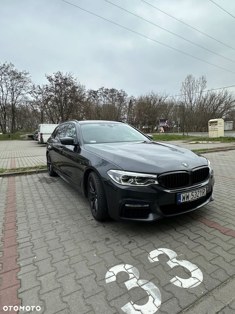 BMW Seria 5 530i xDrive - 4