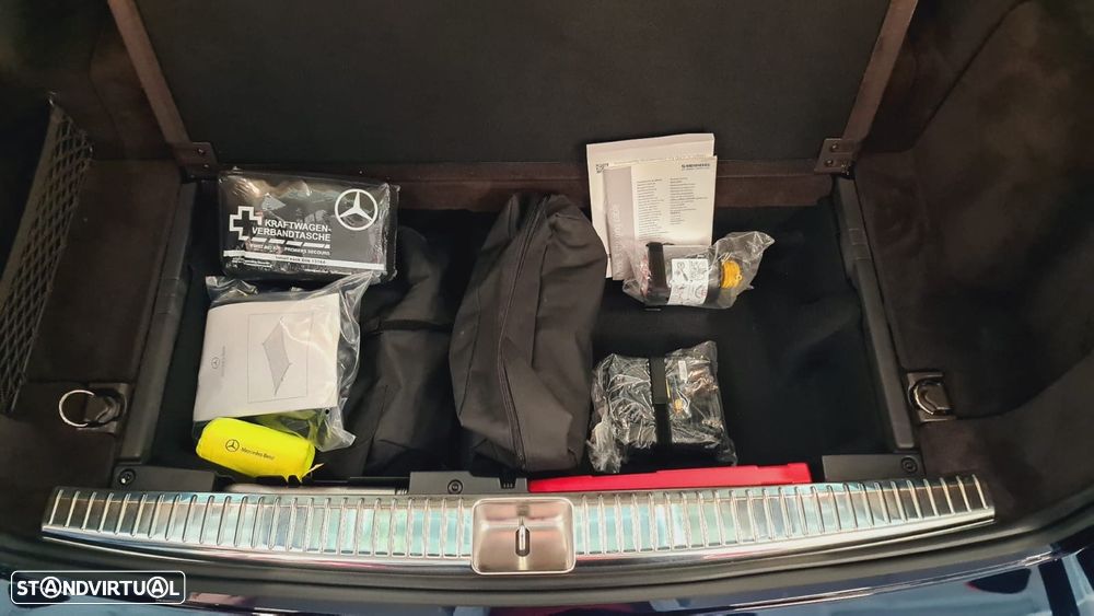 Mercedes-Benz E 300 de 9G-TRONIC Exclusive - 11
