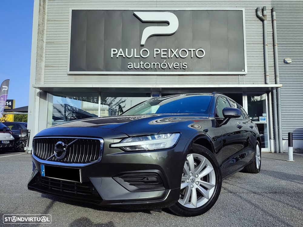 Volvo V60 2.0 D3 Momentum Geartronic - 1