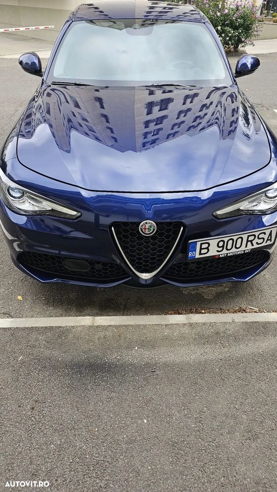 Alfa Romeo Giulia 2.0 Turbo AWD AT8 Veloce - 12