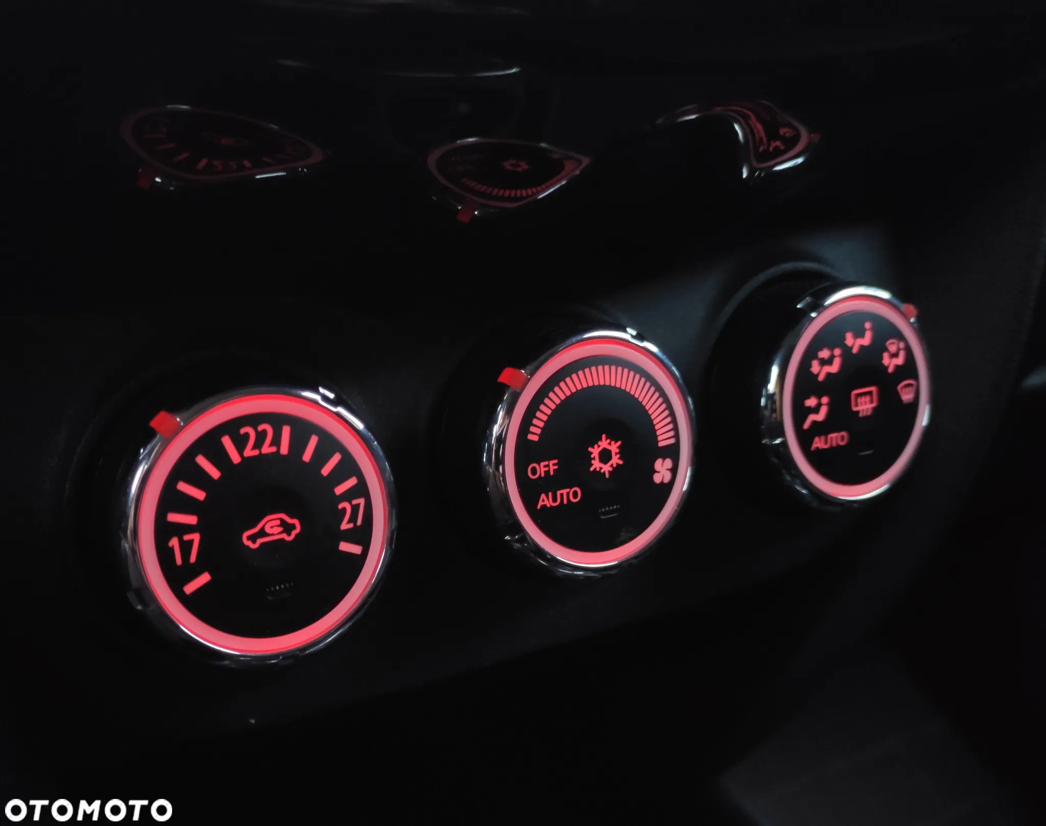 Mitsubishi ASX - 15