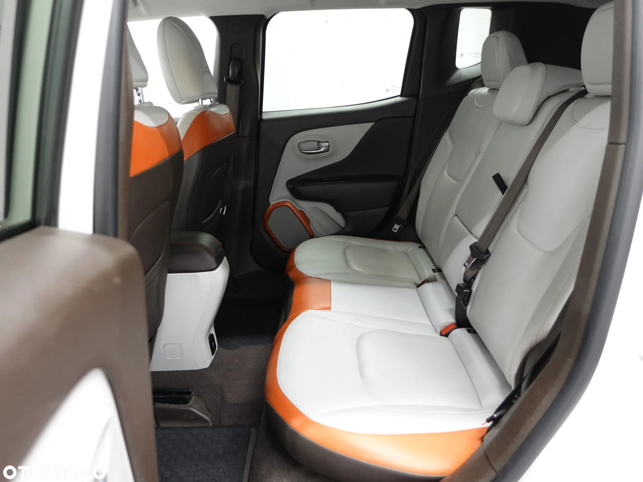 Jeep Renegade 2.0 MultiJet Limited 4WD S&S - 24
