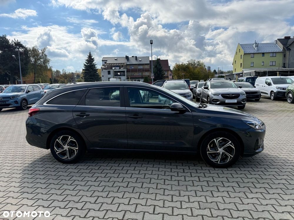 Hyundai i30 1.5 DPI Comfort - 4