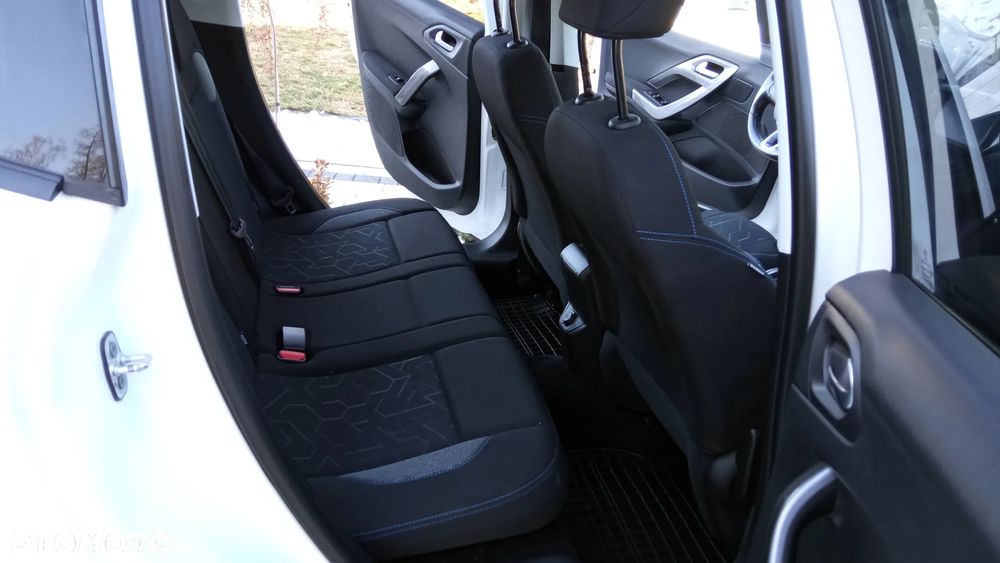 Peugeot 2008 1.2 Pure Tech Style - 20