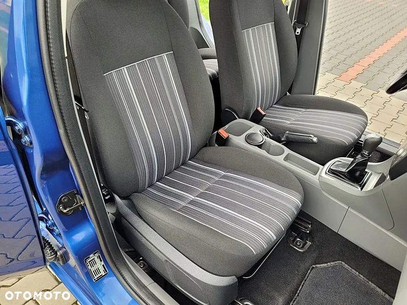 Ford Focus 1.6 16V Ambiente - 34