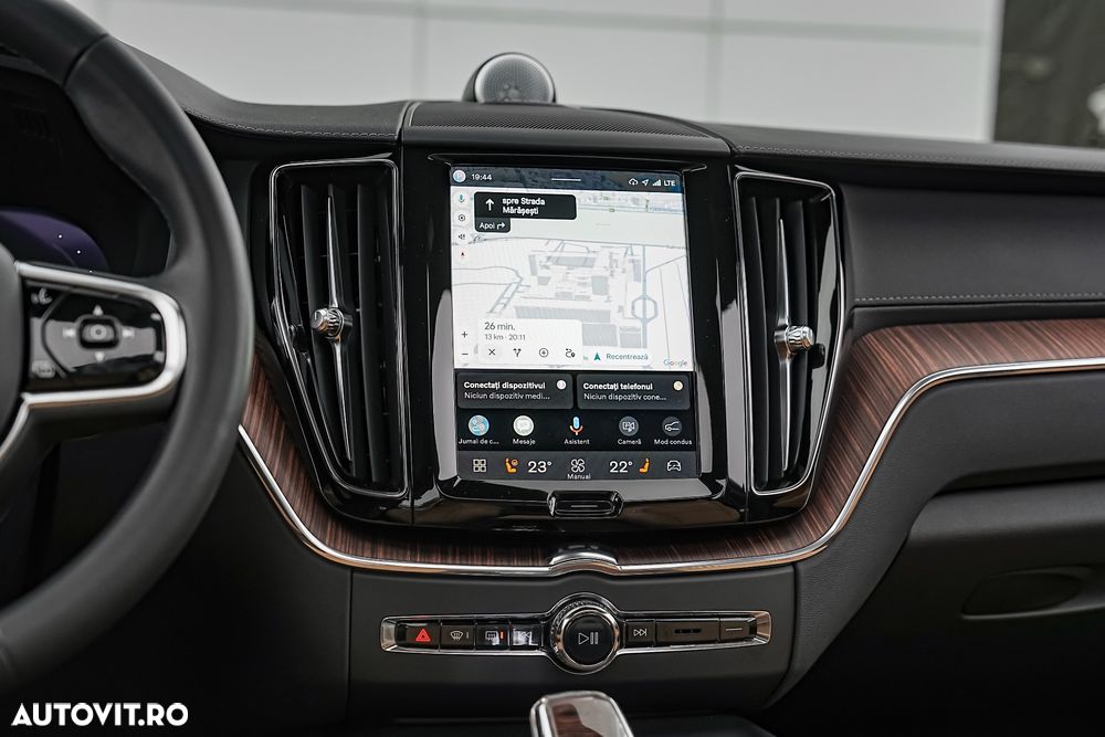 Volvo XC 60 Recharge T6 Twin Engine eAWD Inscription Expression - 36