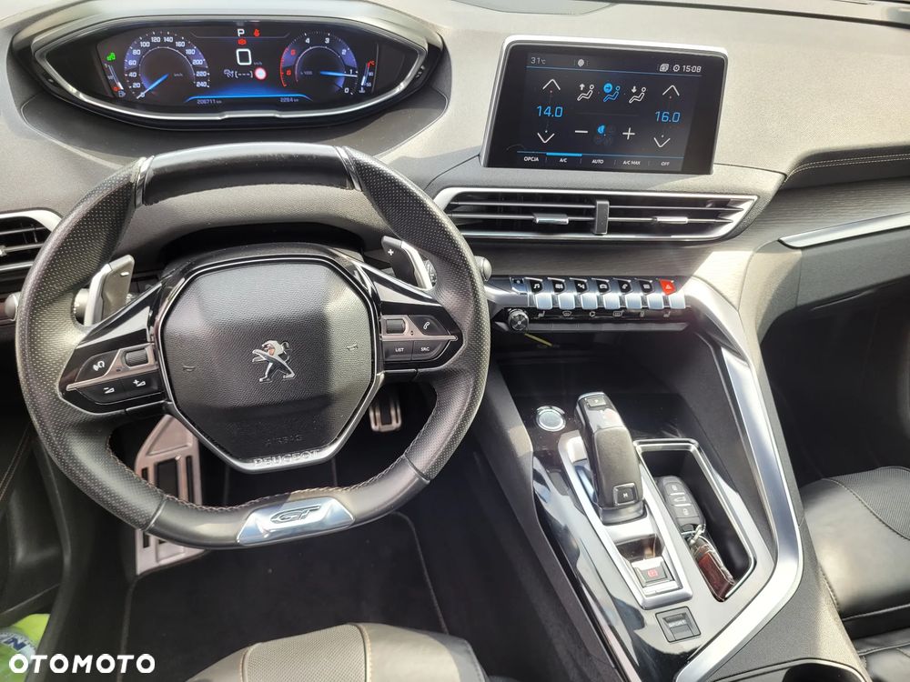 Peugeot 5008 - 17