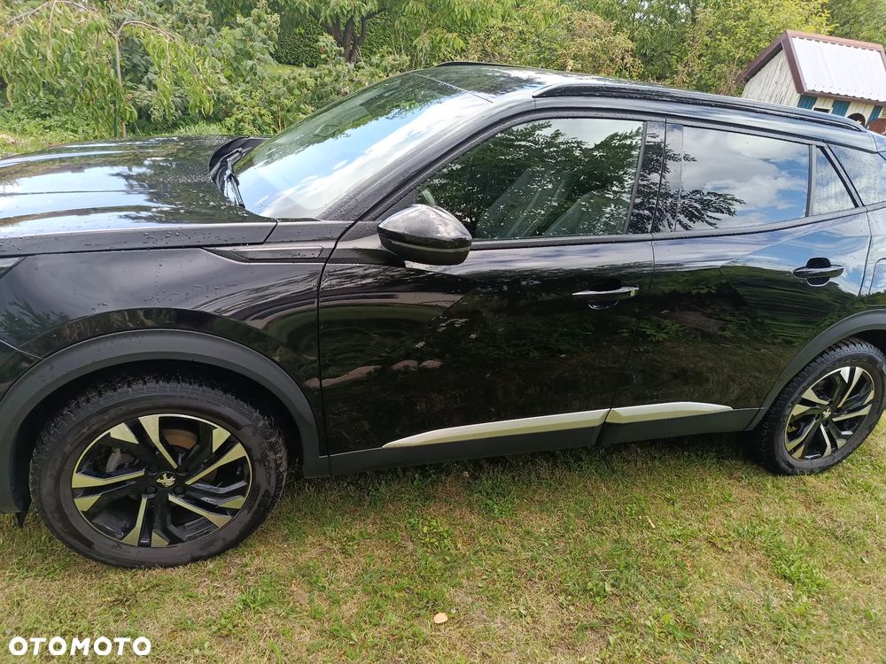 Peugeot 2008 1.2 PureTech Allure S&S - 3