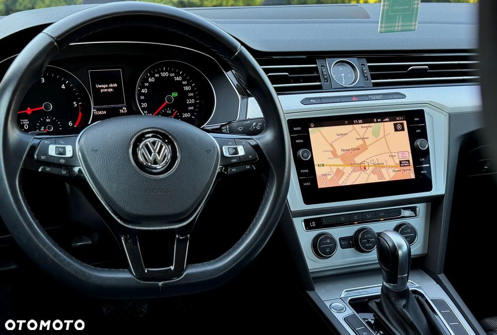 Volkswagen Passat 2.0 TDI SCR Comfortline DSG - 11