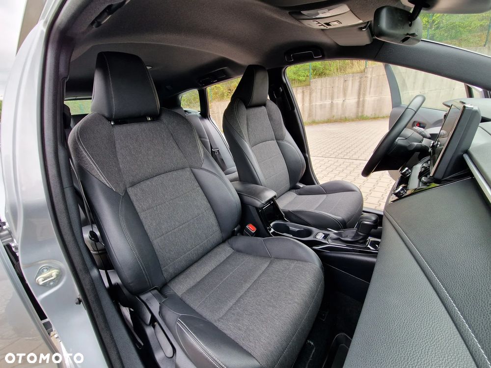 Toyota Corolla 1.8 Comfort - 25