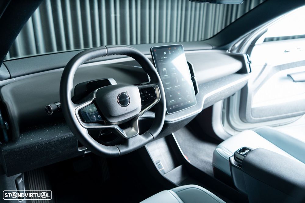 Volvo EX30 Twin Motor Performance AWD Ultra - 30