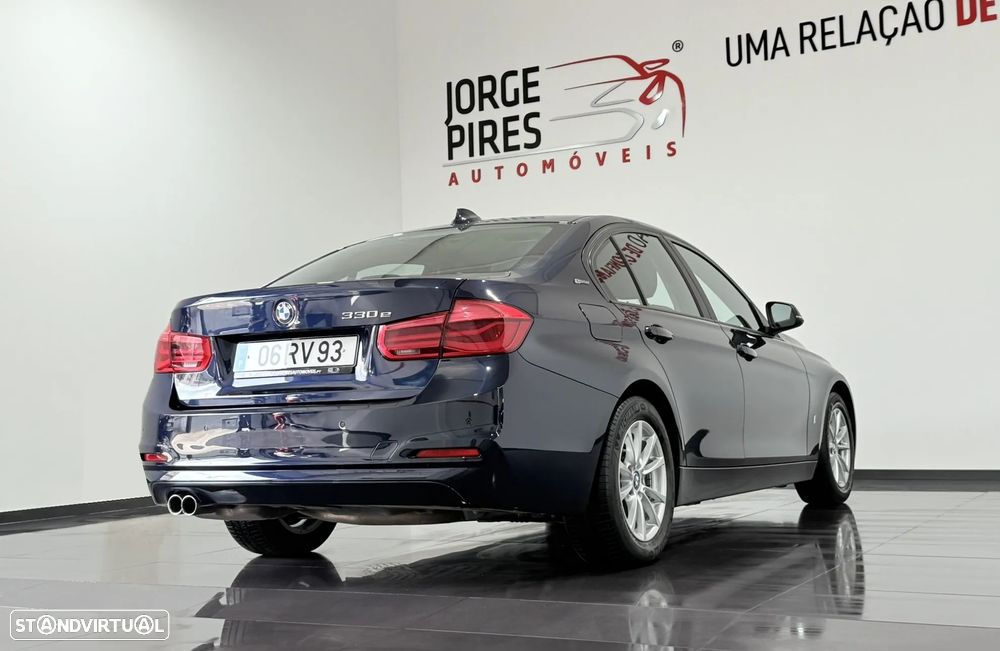 BMW 330 e iPerformance Advantage - 13