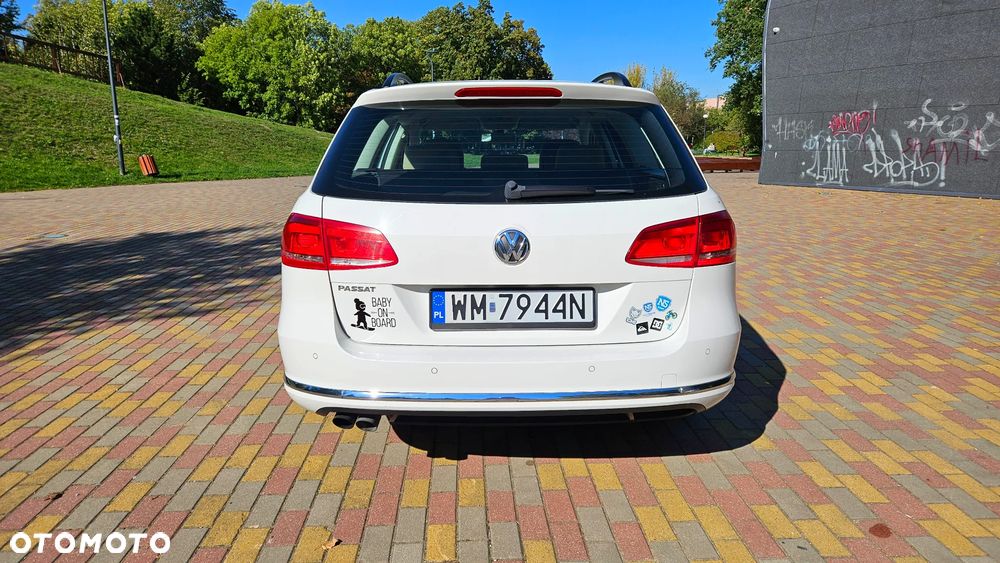 Volkswagen Passat - 10