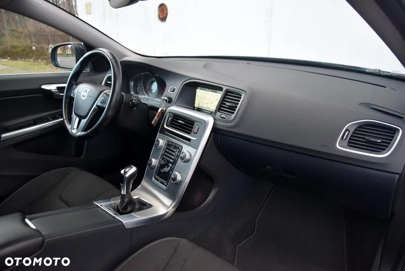 Volvo V60 D2 Drive-E Dynamic Edition (Momentum) - 28