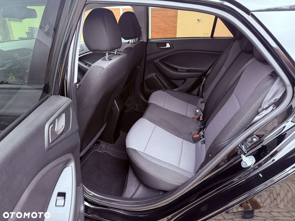 Hyundai i20 1.2 Comfort - 25