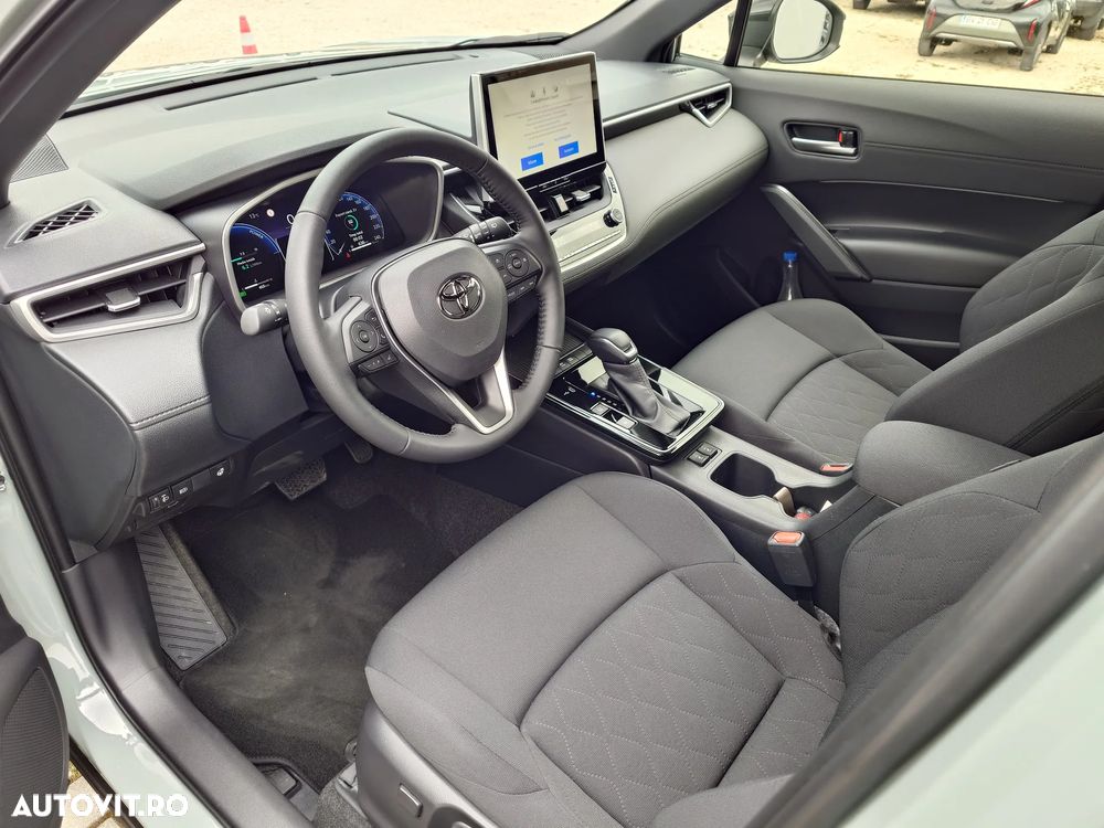 Toyota Corolla Cross ver-1-8i-2wd-active - 9