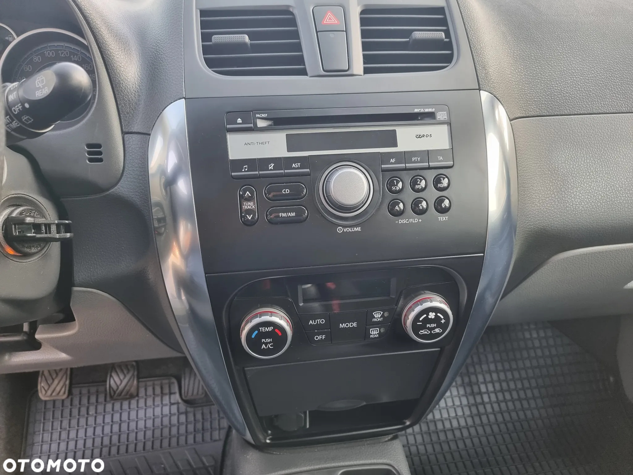 Suzuki SX4 1.6 Comfort Plus 4WD - 20