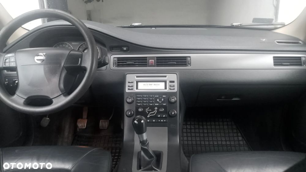 Volvo S80 2.5T Momentum - 8