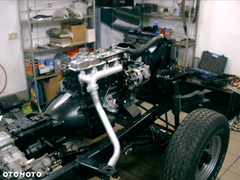 Toyota Land Cruiser - 13