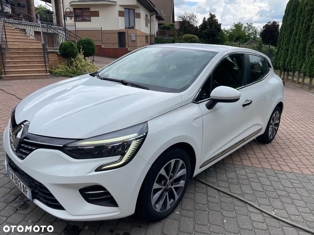 Renault Clio - 1