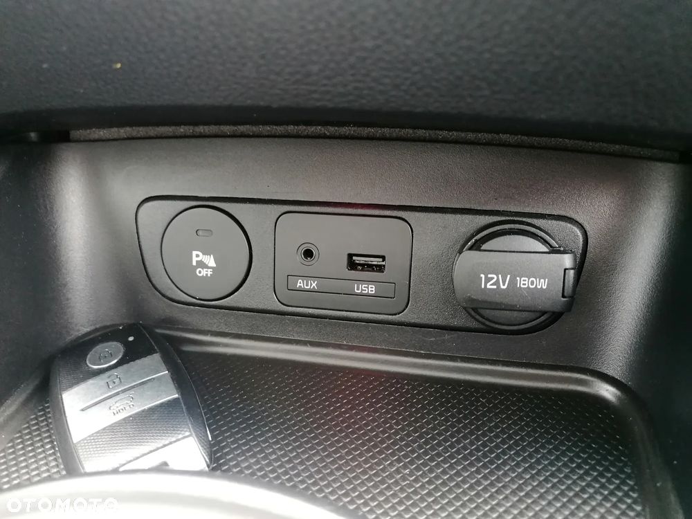 Kia Sportage 2.0 CRDI 184 AWD Platinum Edition - 25