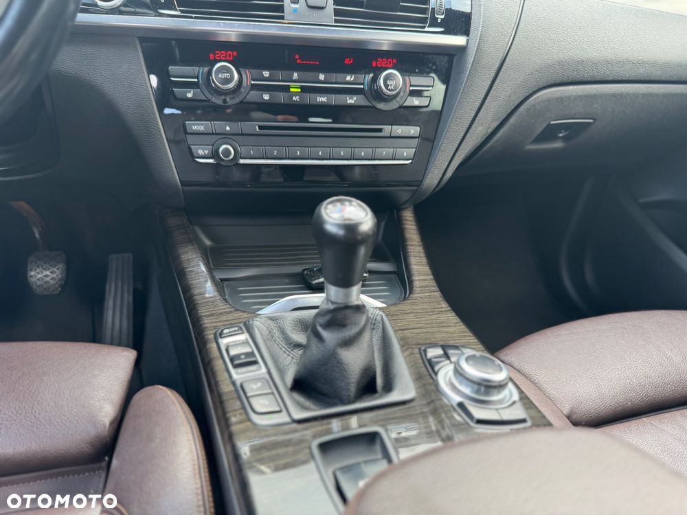 BMW X3 xDrive20d xLine - 28