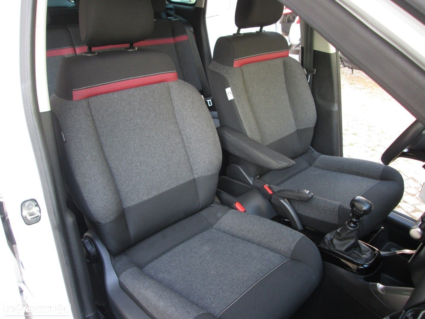 Citroën C3 Aircross 1.2 PureTech C-Series - 20