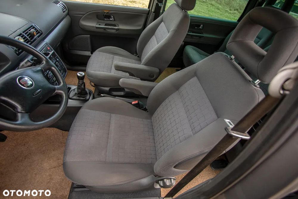 Seat Alhambra 2.0 TDI Reference - 14