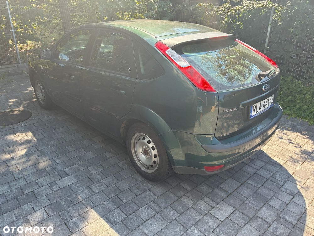 Ford Focus 1.6 Ghia - 5