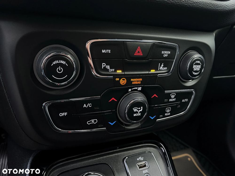 Jeep Compass 1.4 TMair Limited 4WD S&S - 30