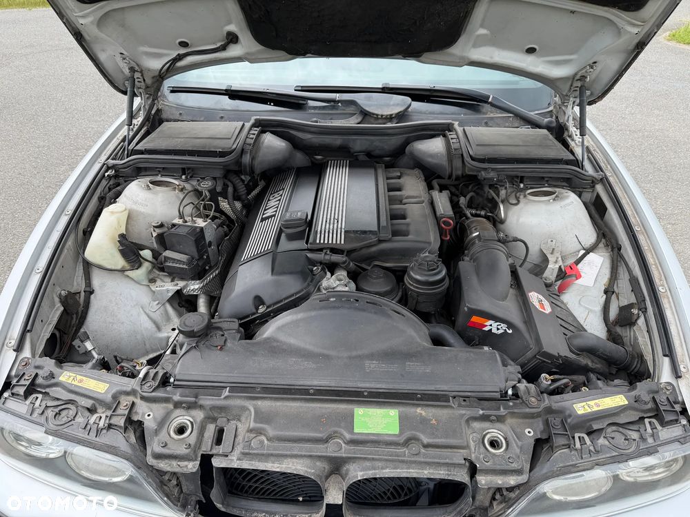 BMW Seria 5 - 40