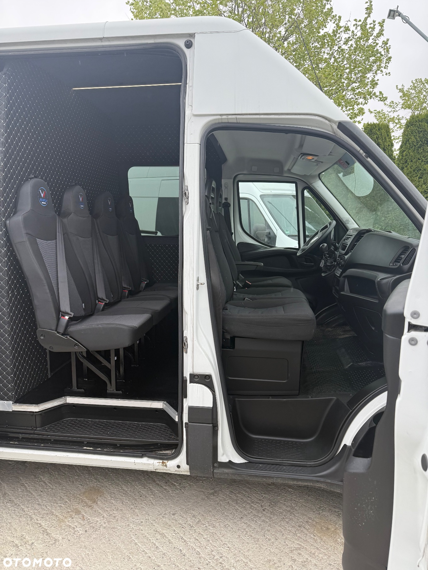 Iveco DAILY 35S16 L4H2 Brygadowka  xxl Long 7 OSÓB OD REKI - 8