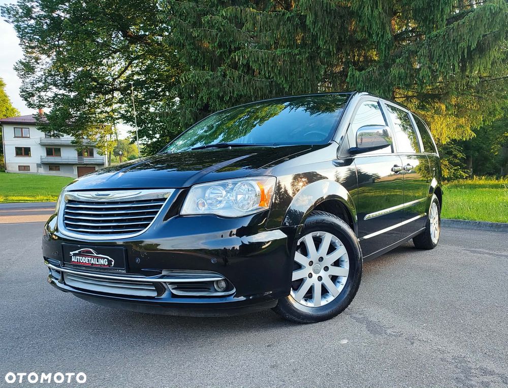 Chrysler Town & Country 3.6 Limited - 20
