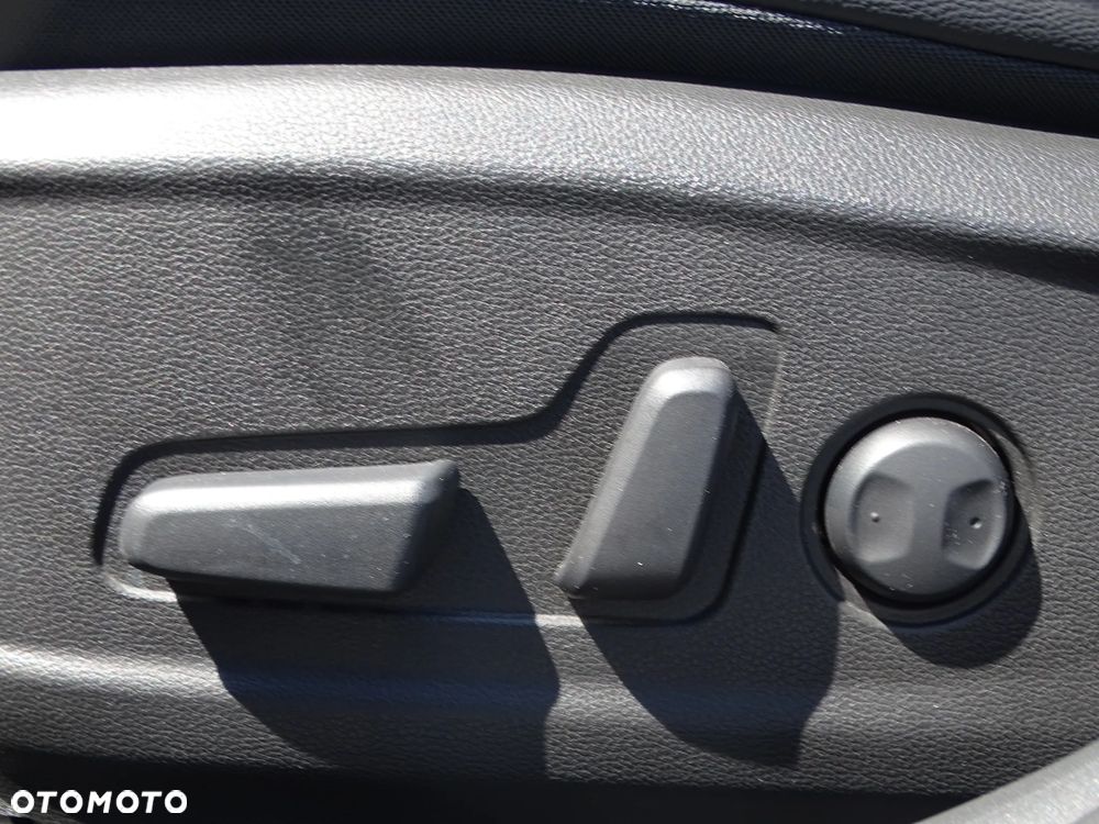 Hyundai Kona 1.6 T-GDI DCT 4WD Unique+ - 15