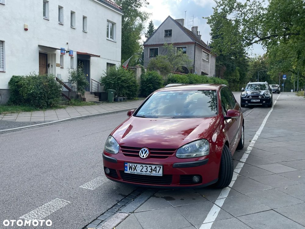 Volkswagen Golf V 1.9 TDI Comfortline - 14
