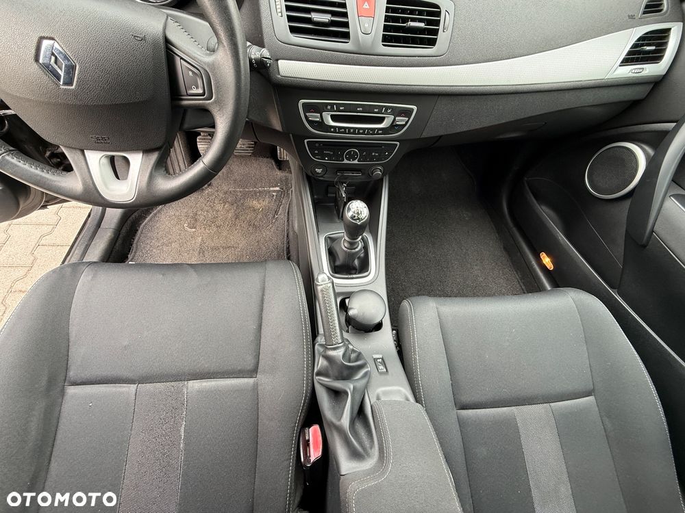 Renault Megane 1.6 Dynamique - 6