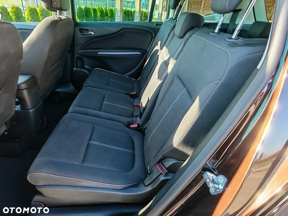Opel Zafira - 17