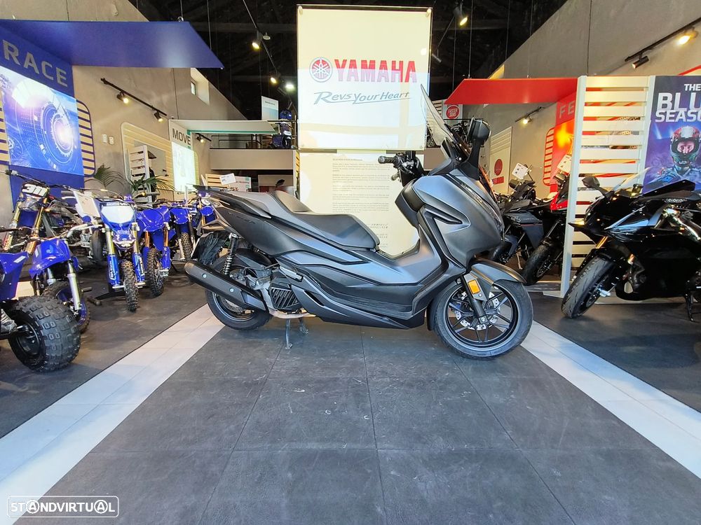 Honda Forza 125 - 1
