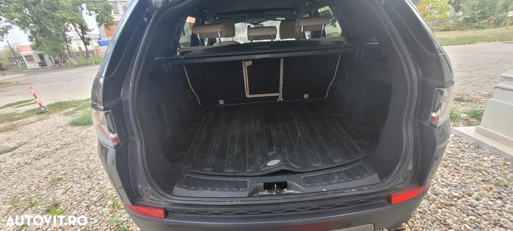Land Rover Discovery Sport 2.0 l TD4 HSE Aut. - 2