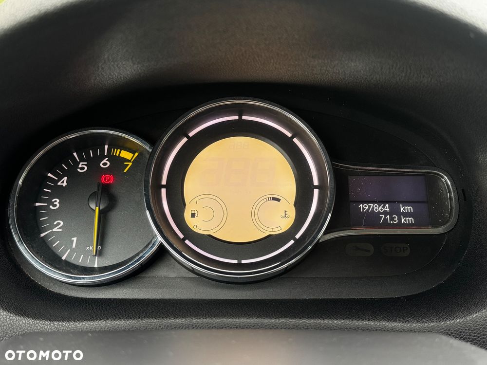 Renault Megane 1.6 16V 110 Dynamique - 11