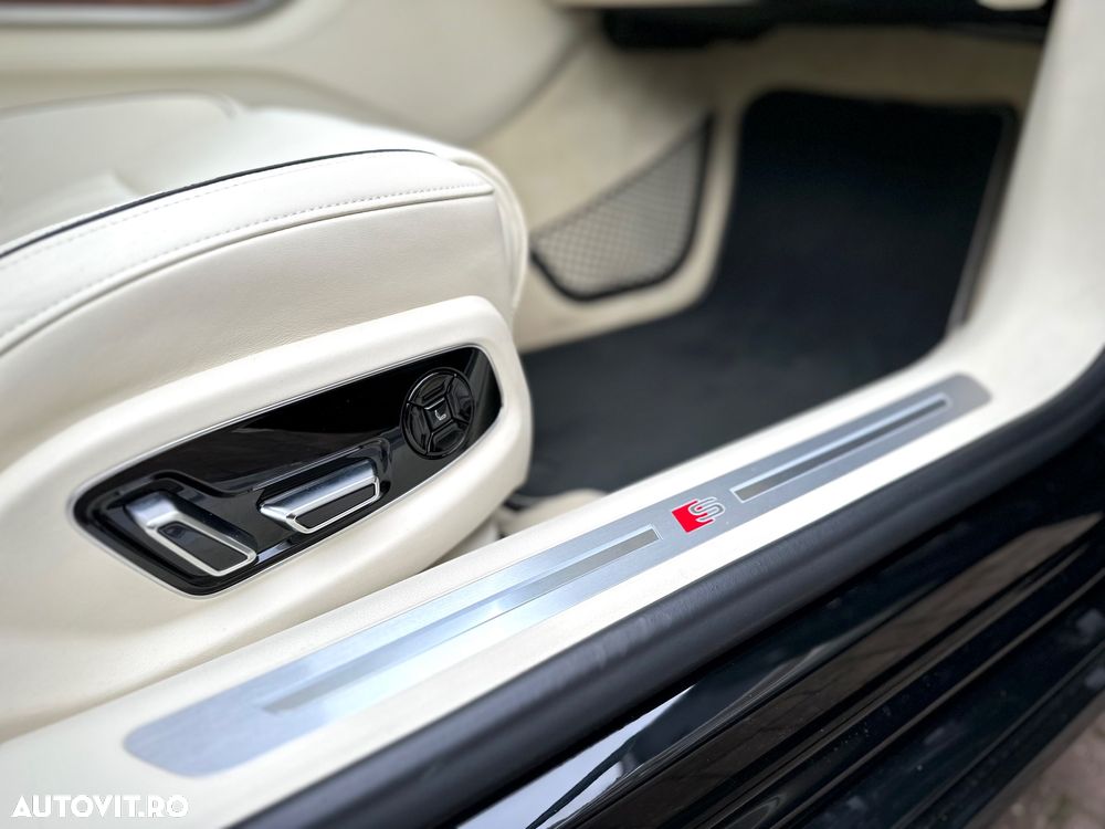 Audi S8 4.0 TFSI quattro Tiptronic - 12