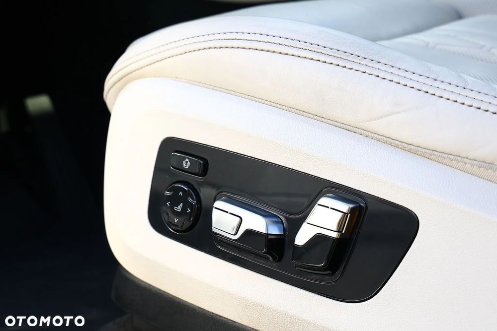 BMW X7 xDrive40d mHEV - 14